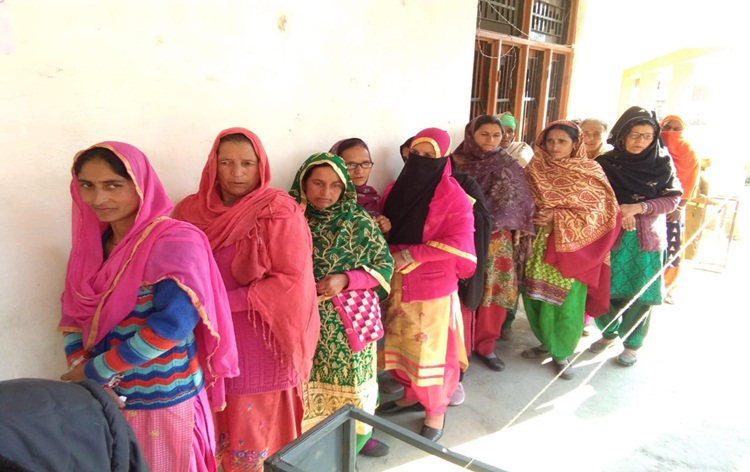 Polling for first phase of Panchayat elections ends peacefully in J&K