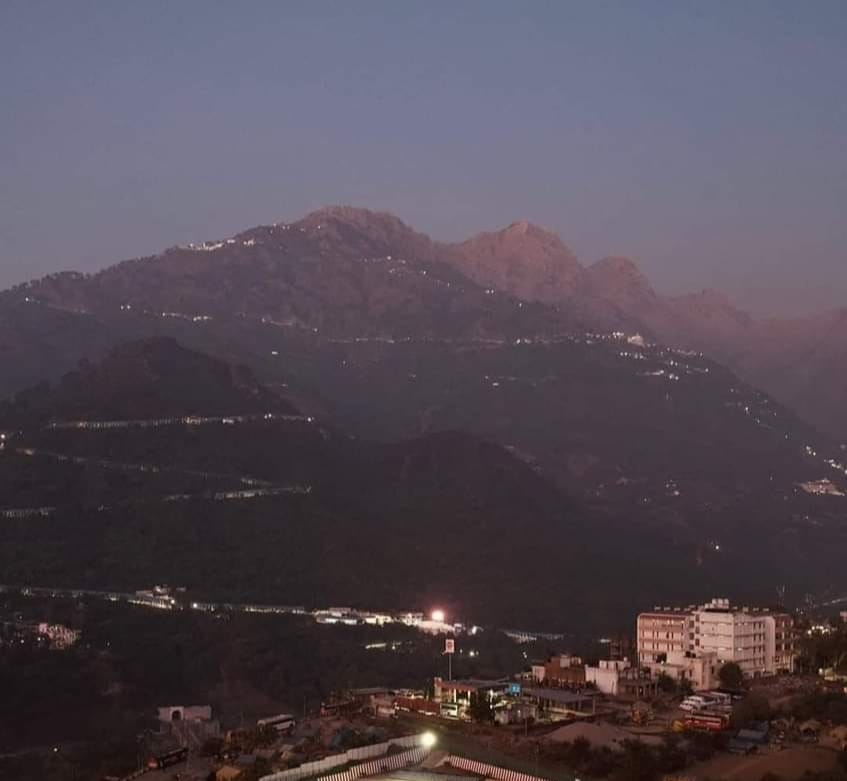 Vaishno Devi Bhawan trek