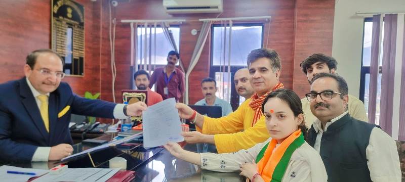 BJP MLA Candidate from Kishtwar Assembly Constituency Sushri Shagun Parihar filed nomination papers in the presence of BJP President, J&K Sh. Ravinder Raina in Kishtwar