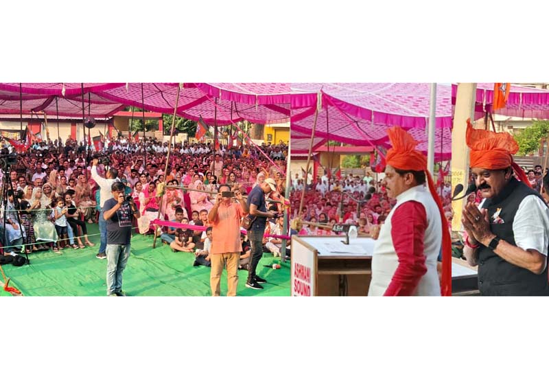 MP CM Mohan Yadav addressing a rally in Samba district .
