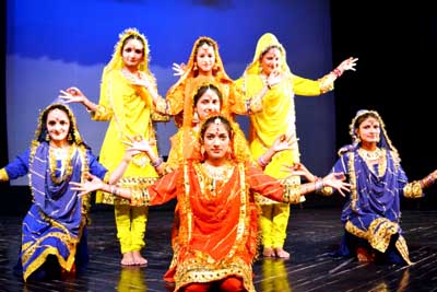 Artist performing Jagarna Dance