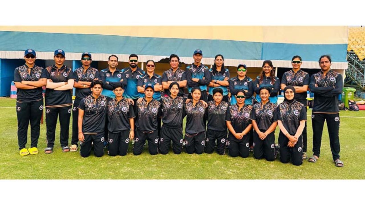 J&K Women Cricket team posing for group photograph.