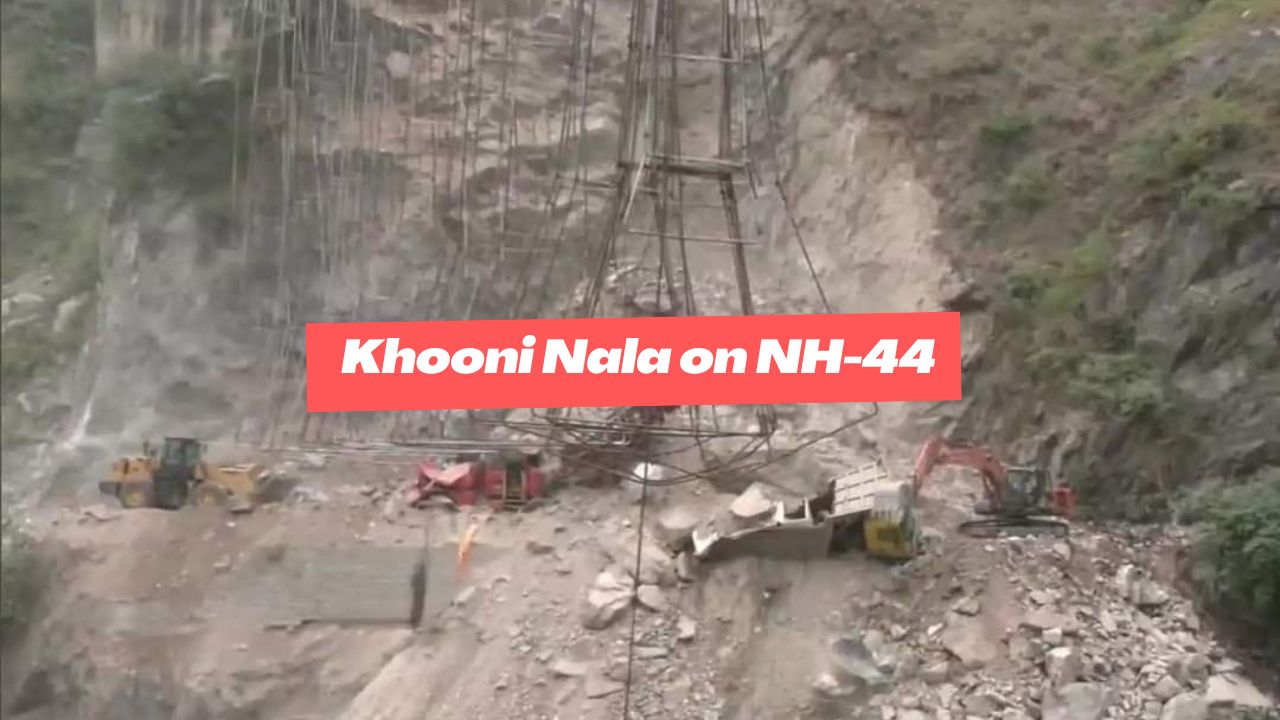 Khooni Nala on NH-44