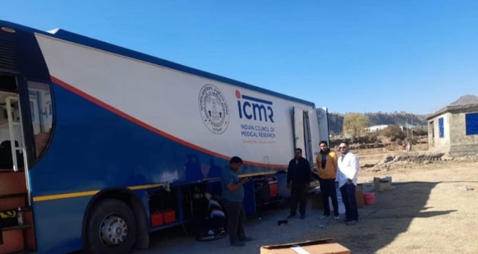 A Mobile Lab stationed in Kandi area of Rajouri for Badhaal Patients.