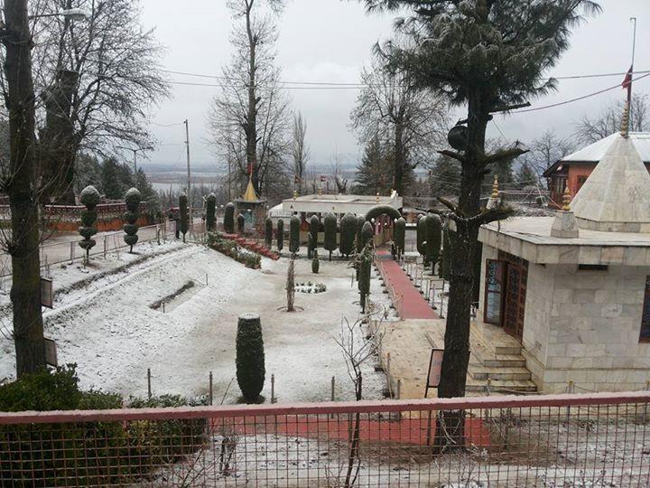Zeashta Devi Shrine in kashmir