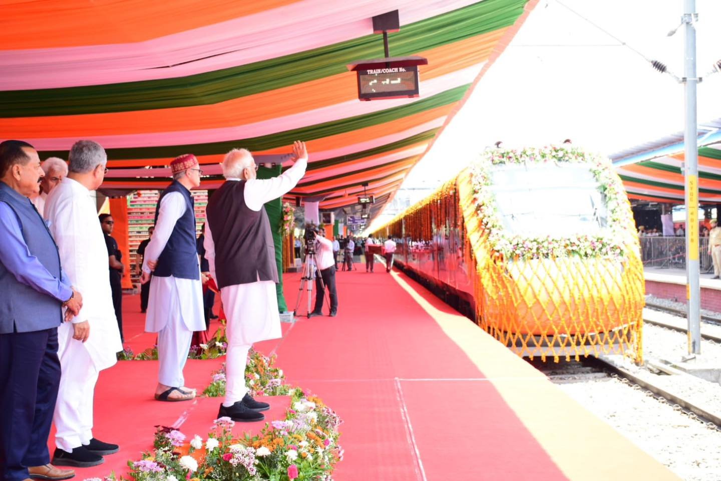 PM Modi Flags Off Srinagar-Katra Vande Bharat Express