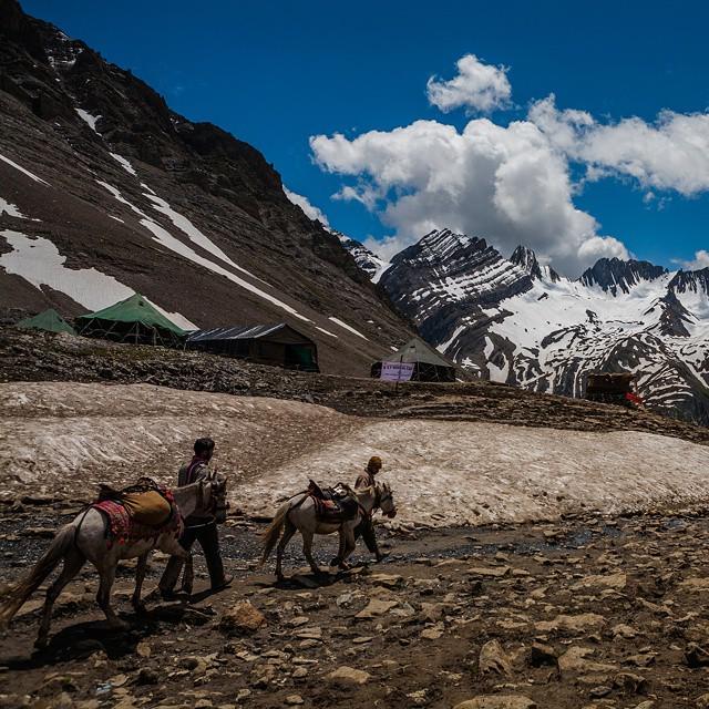 Top tourist attractions on the amarnath yatra via pahalgam route 3 Mahagunas top at a height of around 4200 meter is the top most point of the amarnath yatra.