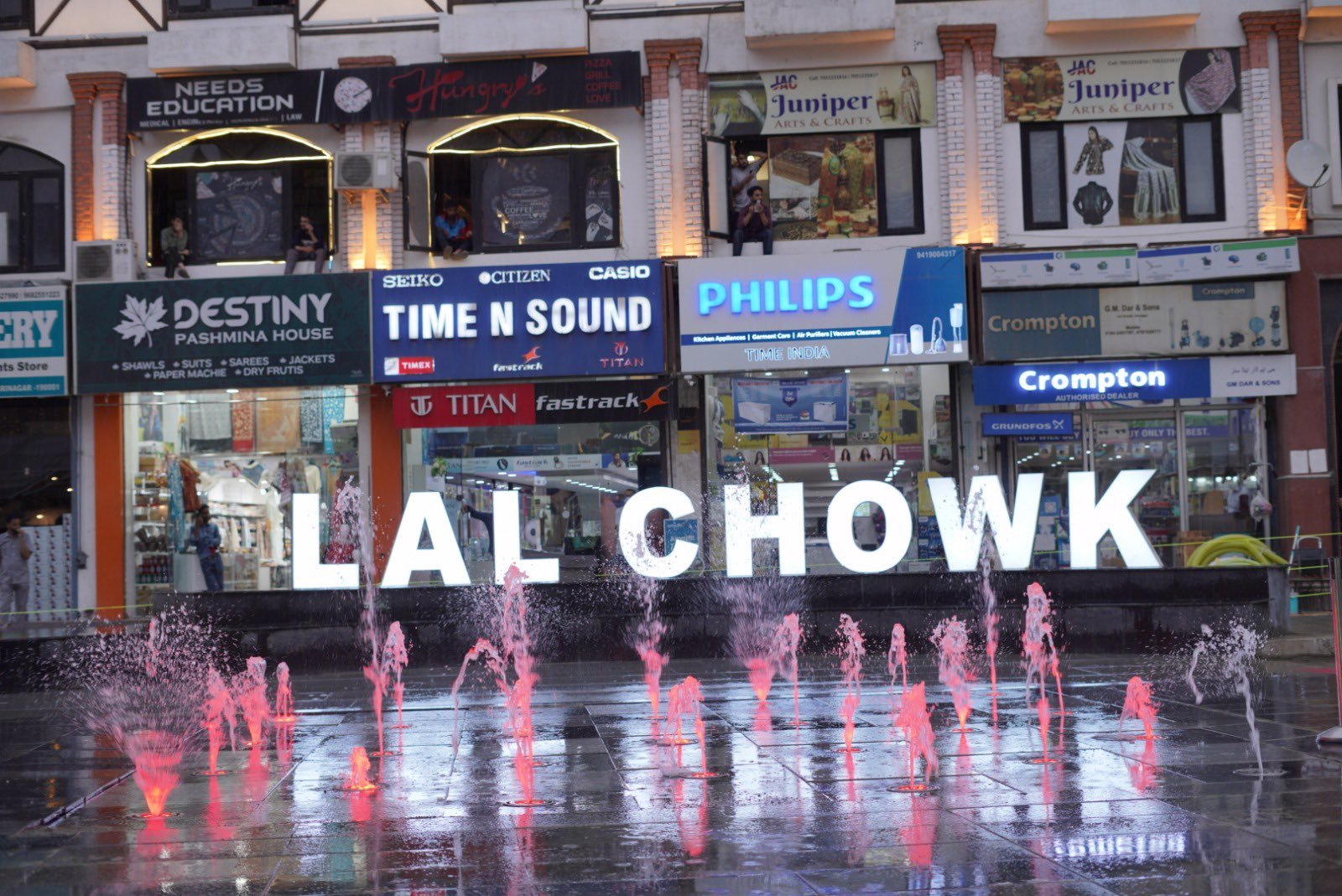 Lal Chowk Srinagar History, Things to Do