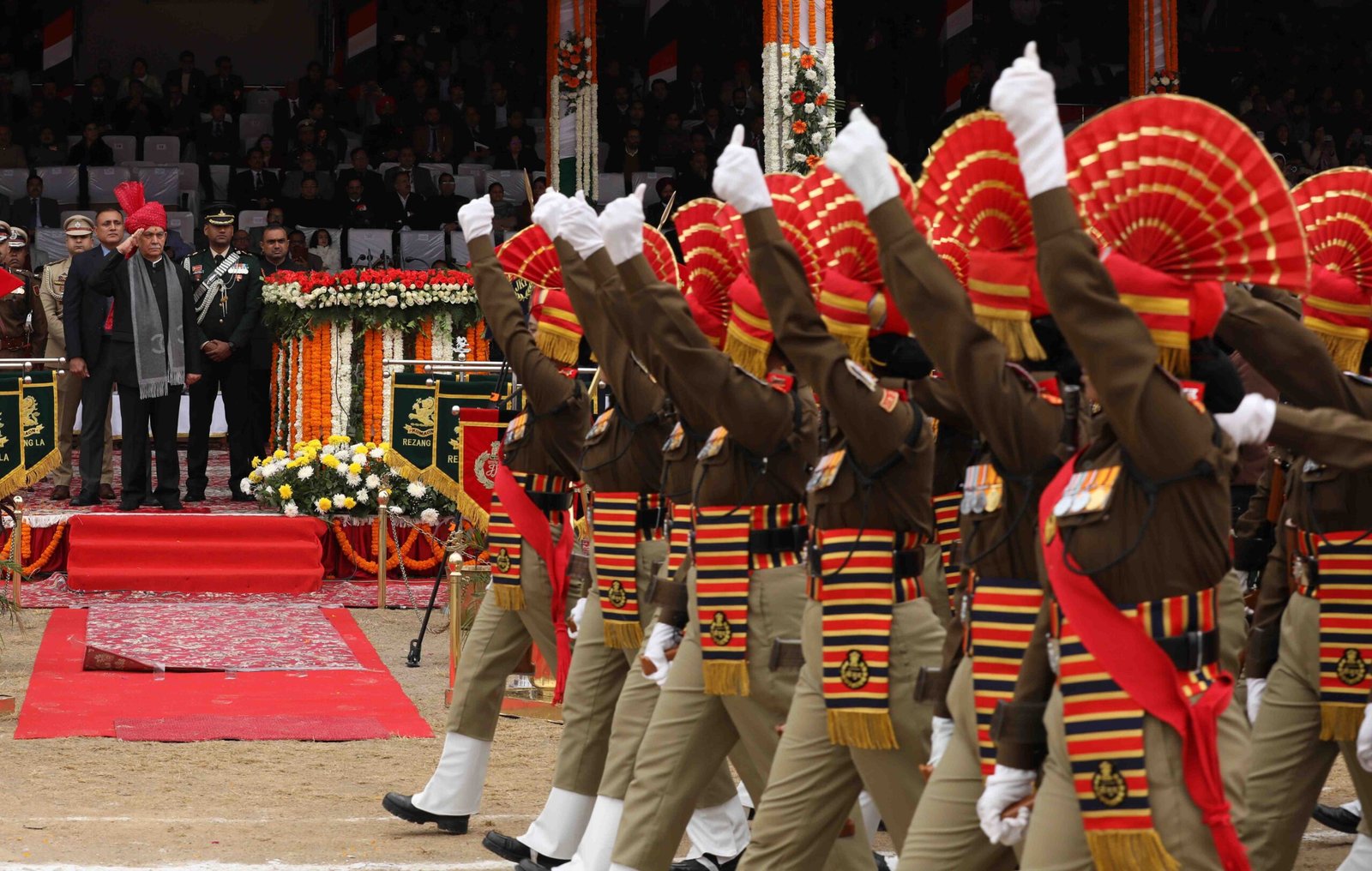 Lieutenant Governor Manoj Sinha unfurls National Flag at Republic Day function Jammu Kashmir