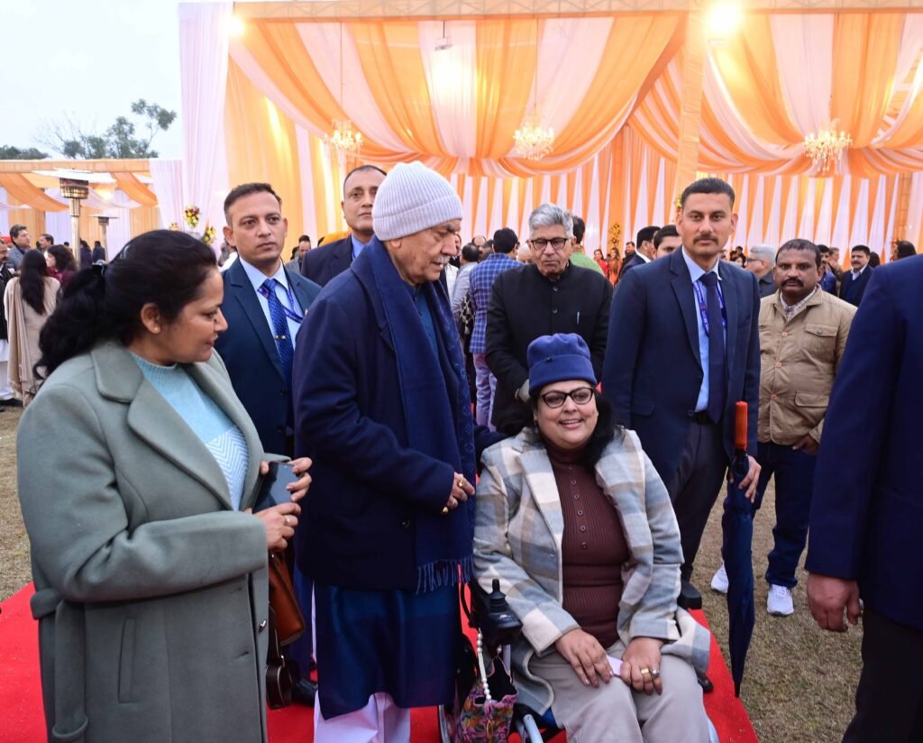 Lieutenant governor sh manoj sinha hosts at home on the 77th republic day 6